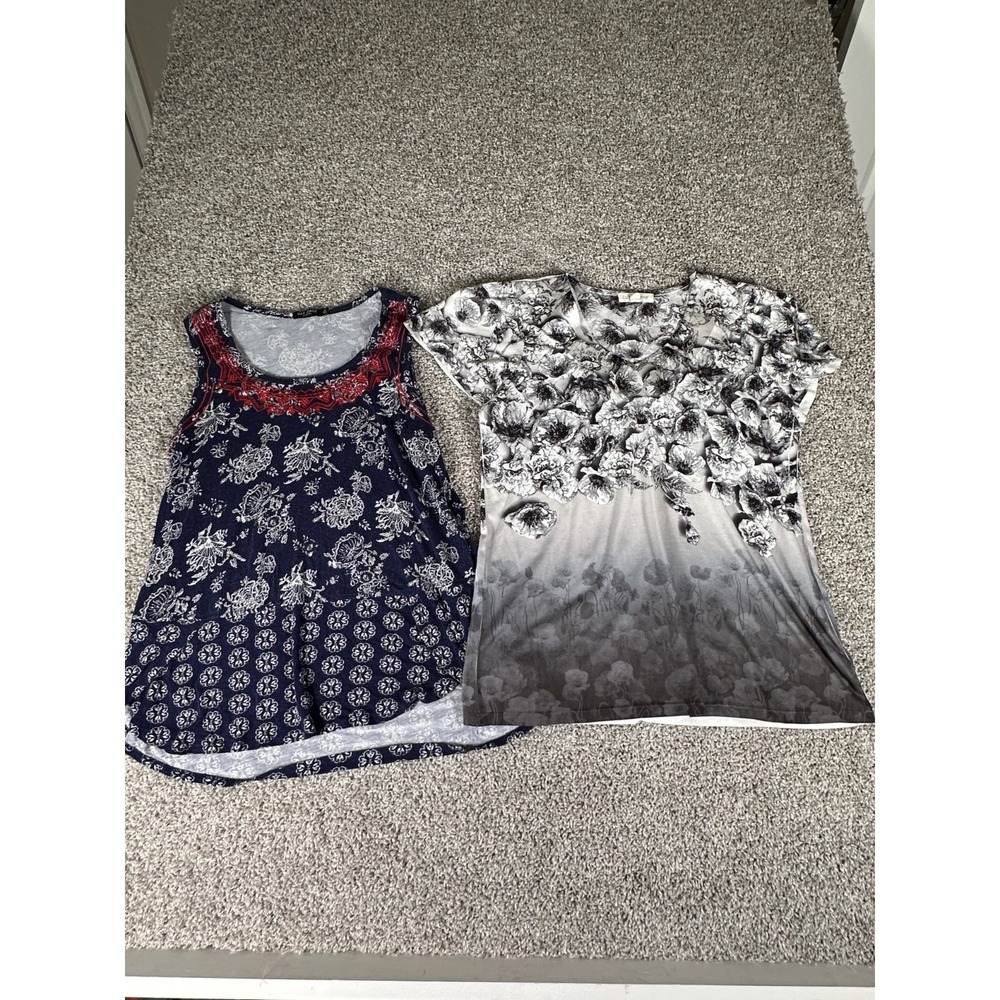 Lot Of 2 Max Jeans And Clover + Pine Top Floral Embroidered Blue Black Size M